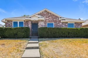 featured image of 216 Rosewood Ln