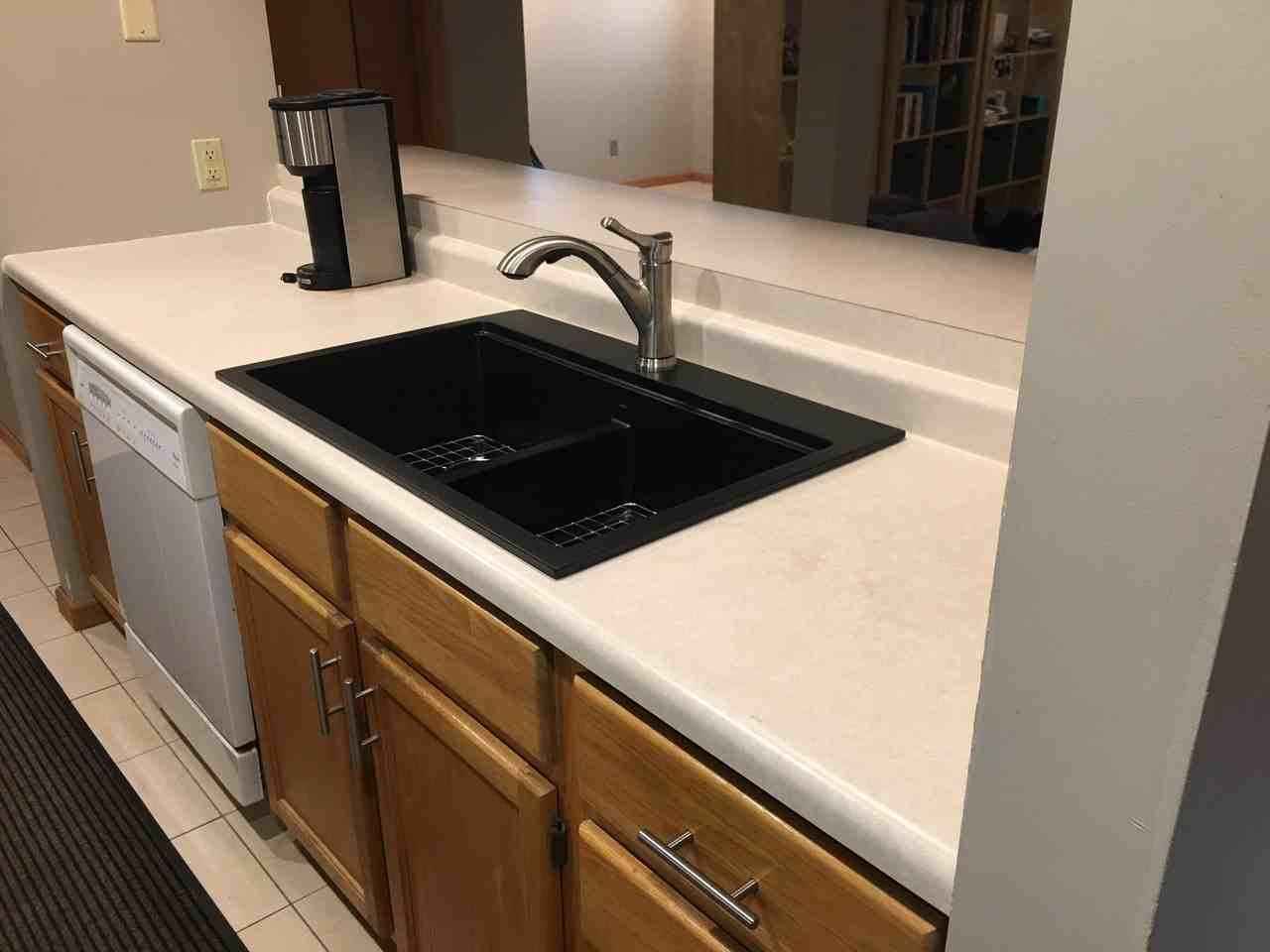 7027 Morgan Ave S - Photo 4 of 23