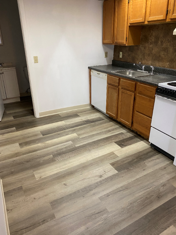14 Shadowbrook Ln - Photo 2 of 15