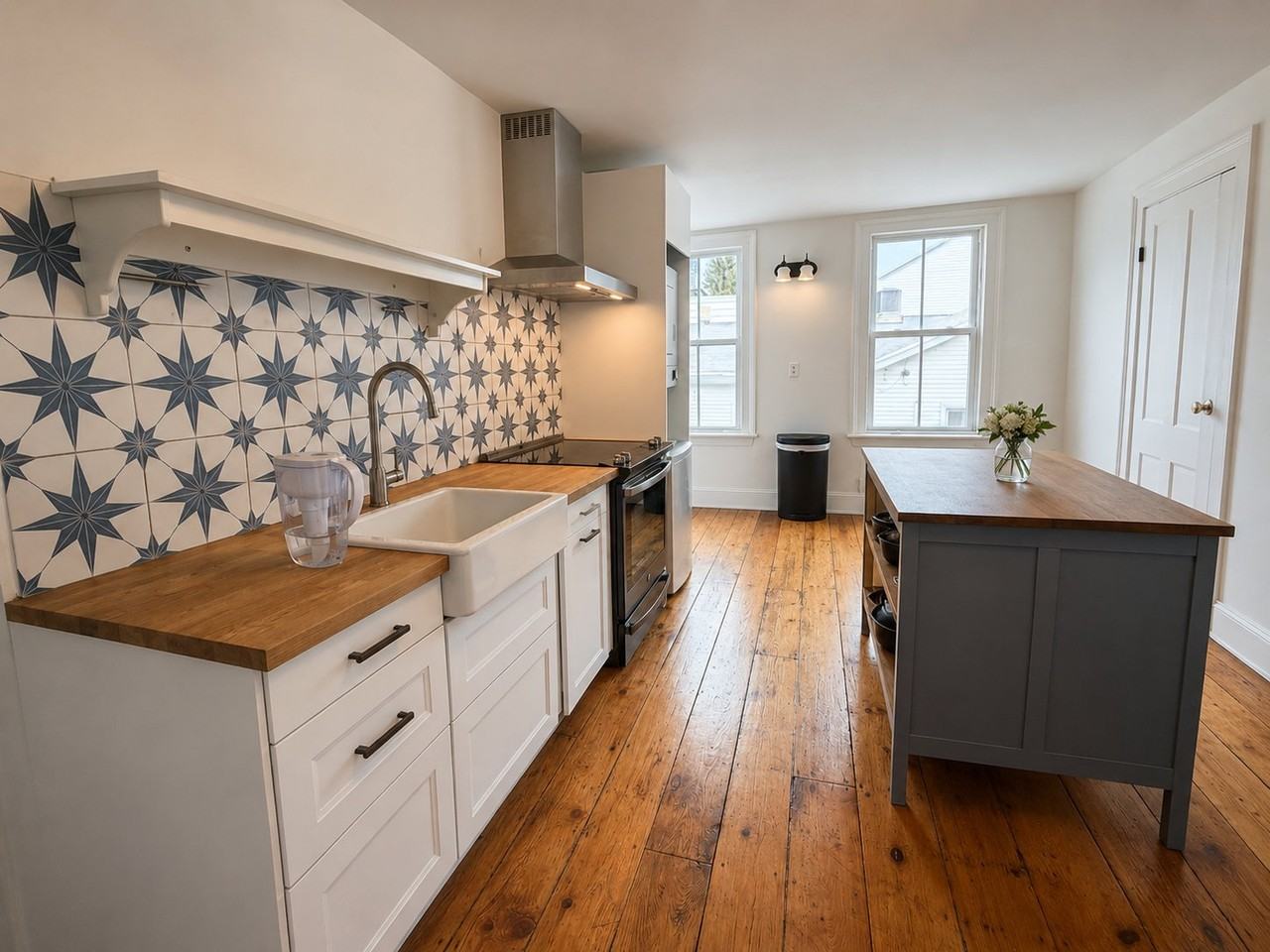 430 Union St #2 - Photo 6 of 11