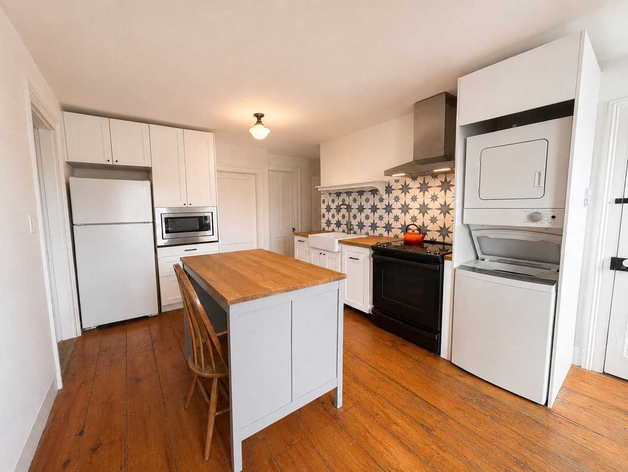 430 Union St #2 - Photo 7 of 11