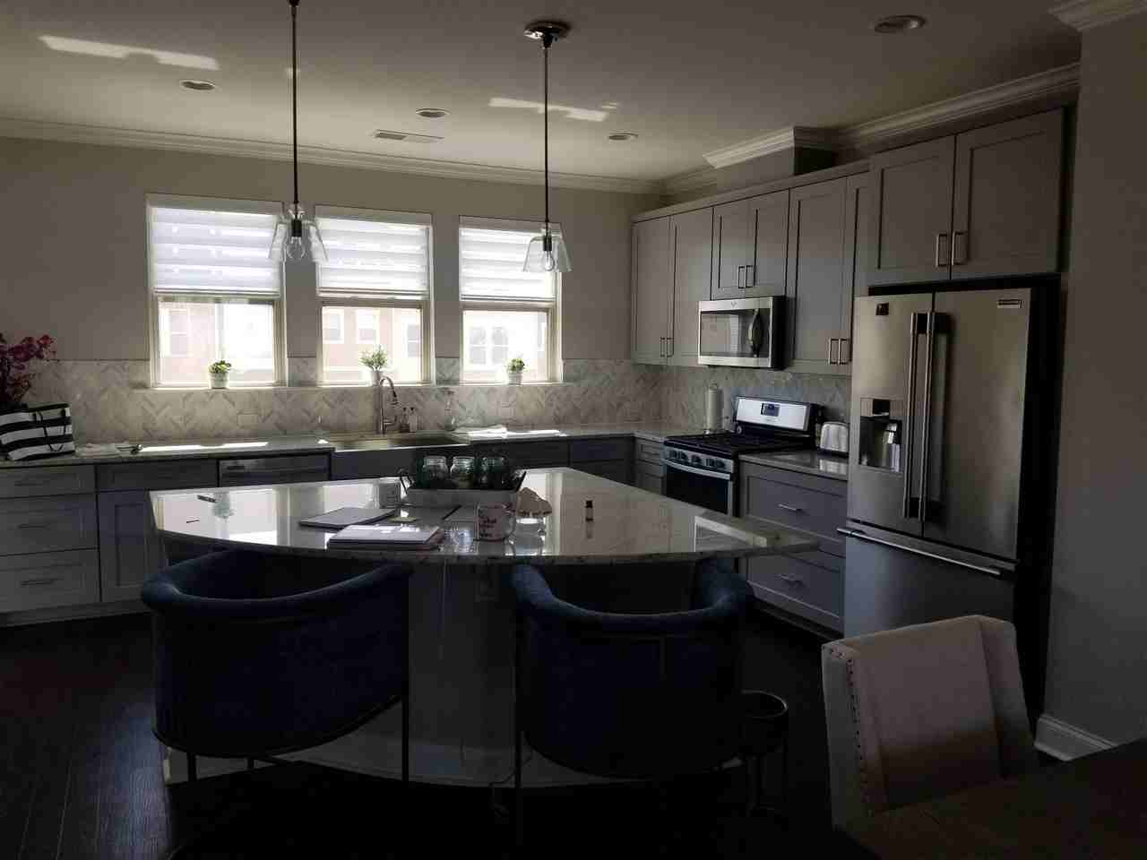 1706 Pat Garrett St - Photo 2 of 20