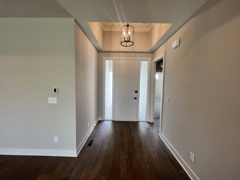 1302 Sw Heartwood Dr - Photo 3 of 40