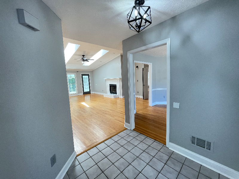 645 Clearwater Pl - Photo 2 of 38