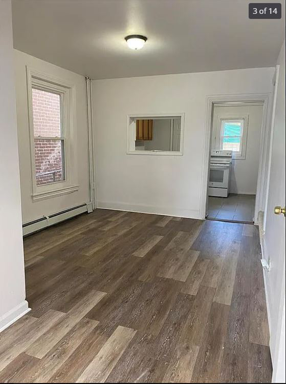 633 Ontario St - Photo 4 of 13