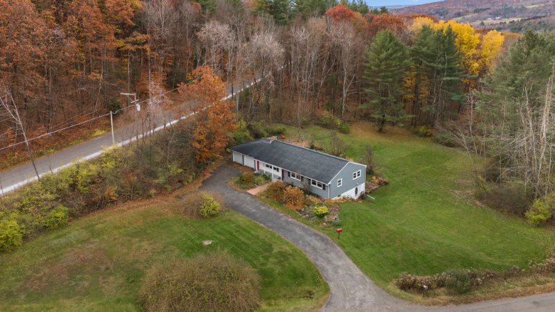590 Dugan Rd - Photo 2 of 20