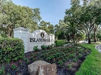 6190 Towncenter Cir - Photo 4 of 20