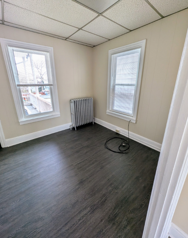 211 N Bedford St #3 - Photo 3 of 12