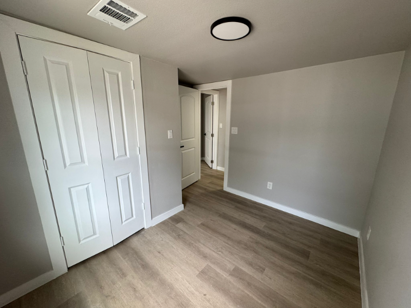 3919 Elysian St #3 - Photo 7 of 12