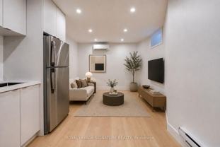 390 Palmerston Boulevard #3 - Photo 1 of 1