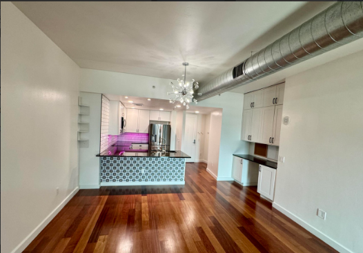 310 S 4th St #1803 - Photo 3 of 12
