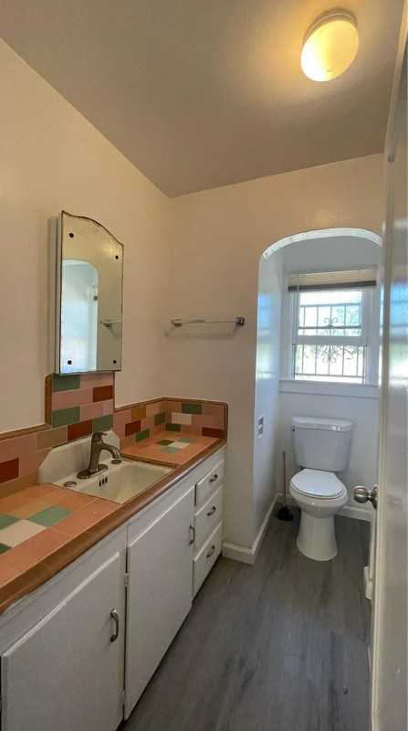 315 E Franklin Ave - Photo 7 of 10
