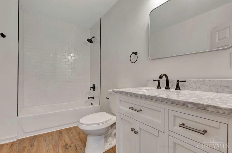 5329 Wakefield Pl - Photo 4 of 20