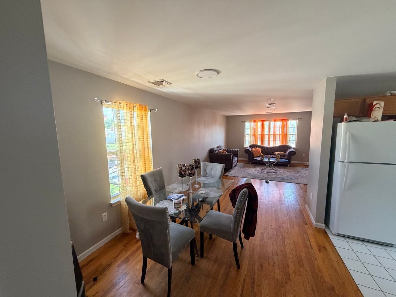 58 Chester Ave #3 - Photo 2 of 6