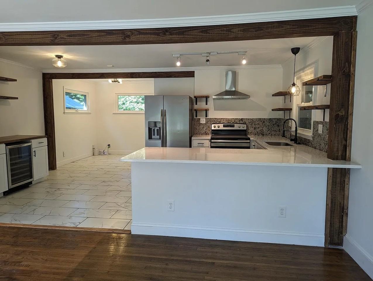 1920 Kilborne Dr - Photo 6 of 20