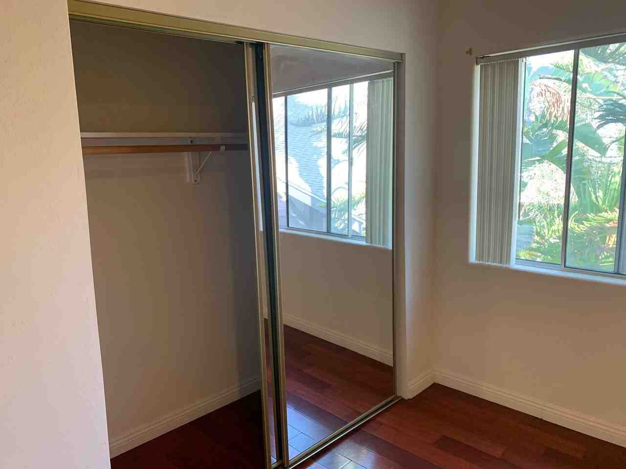 4416 Franklin Ave - Photo 6 of 8