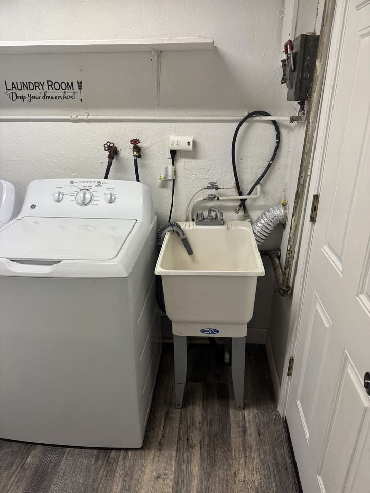 15000 Most Utilities Included Free.Ridgewick. - Photo 7 of 24