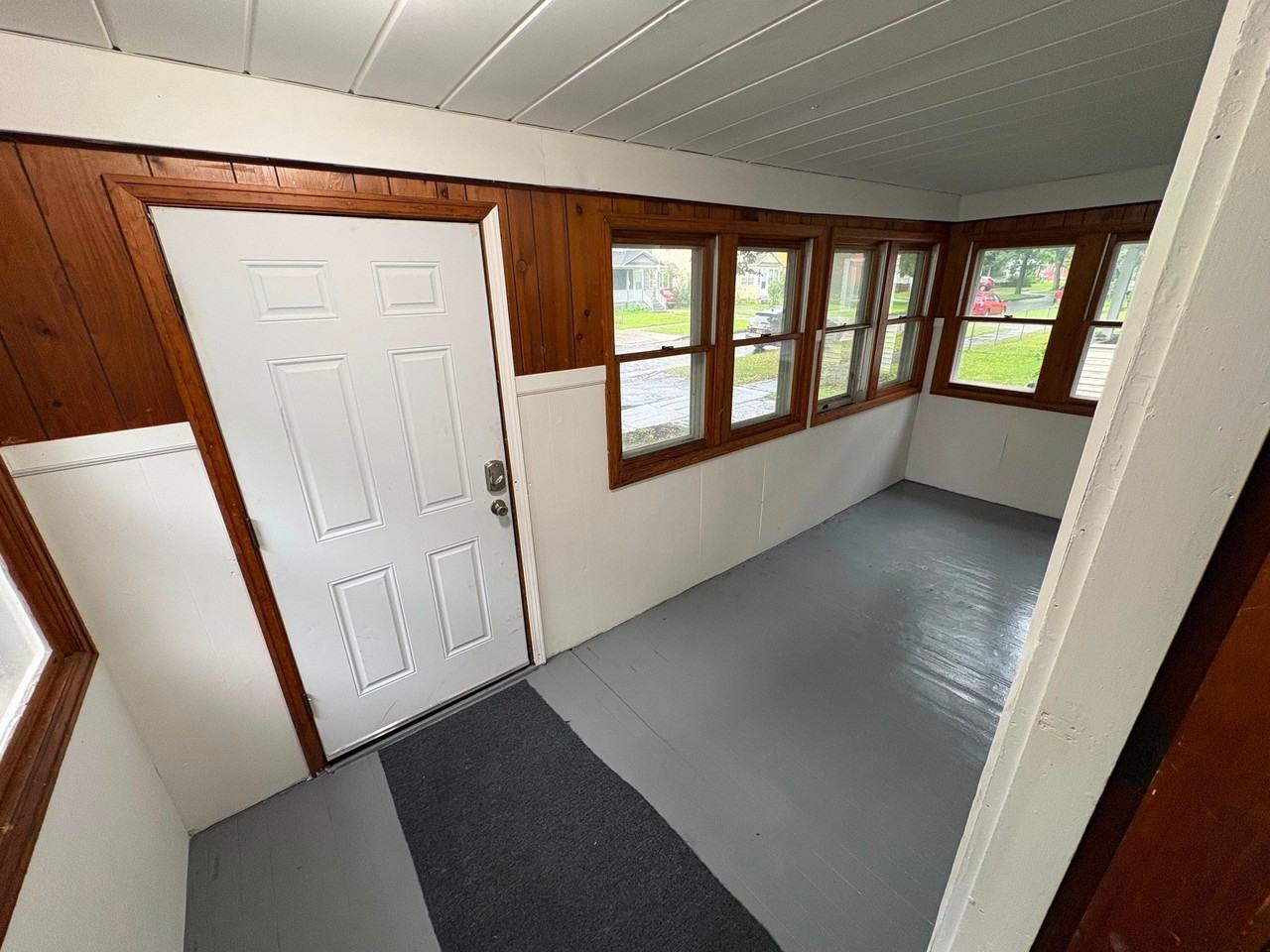 87 Depew St - Photo 2 of 16