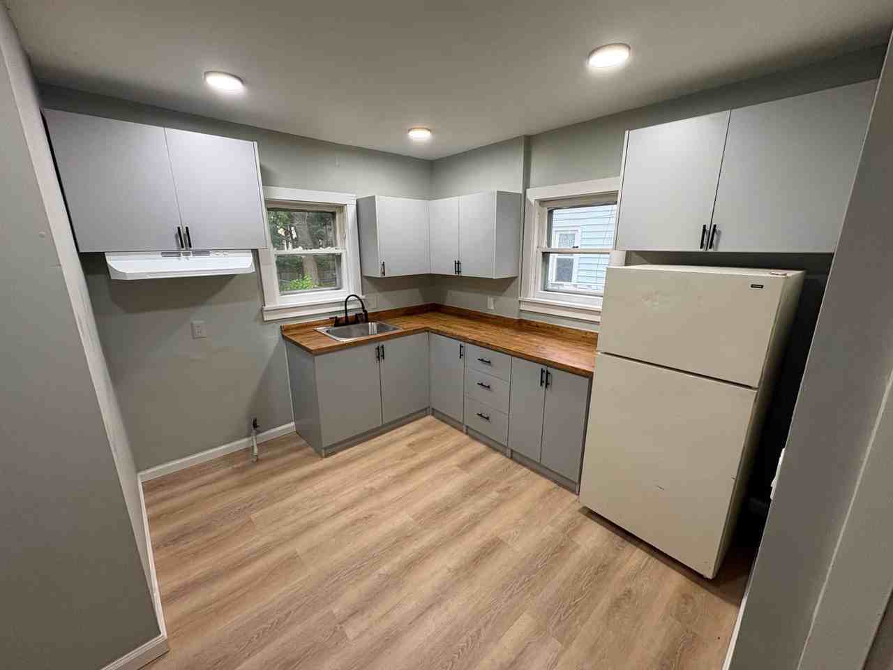 87 Depew St - Photo 7 of 16
