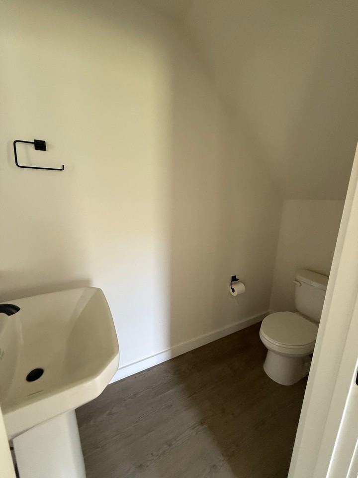 515 Wagner St #A - Photo 7 of 20