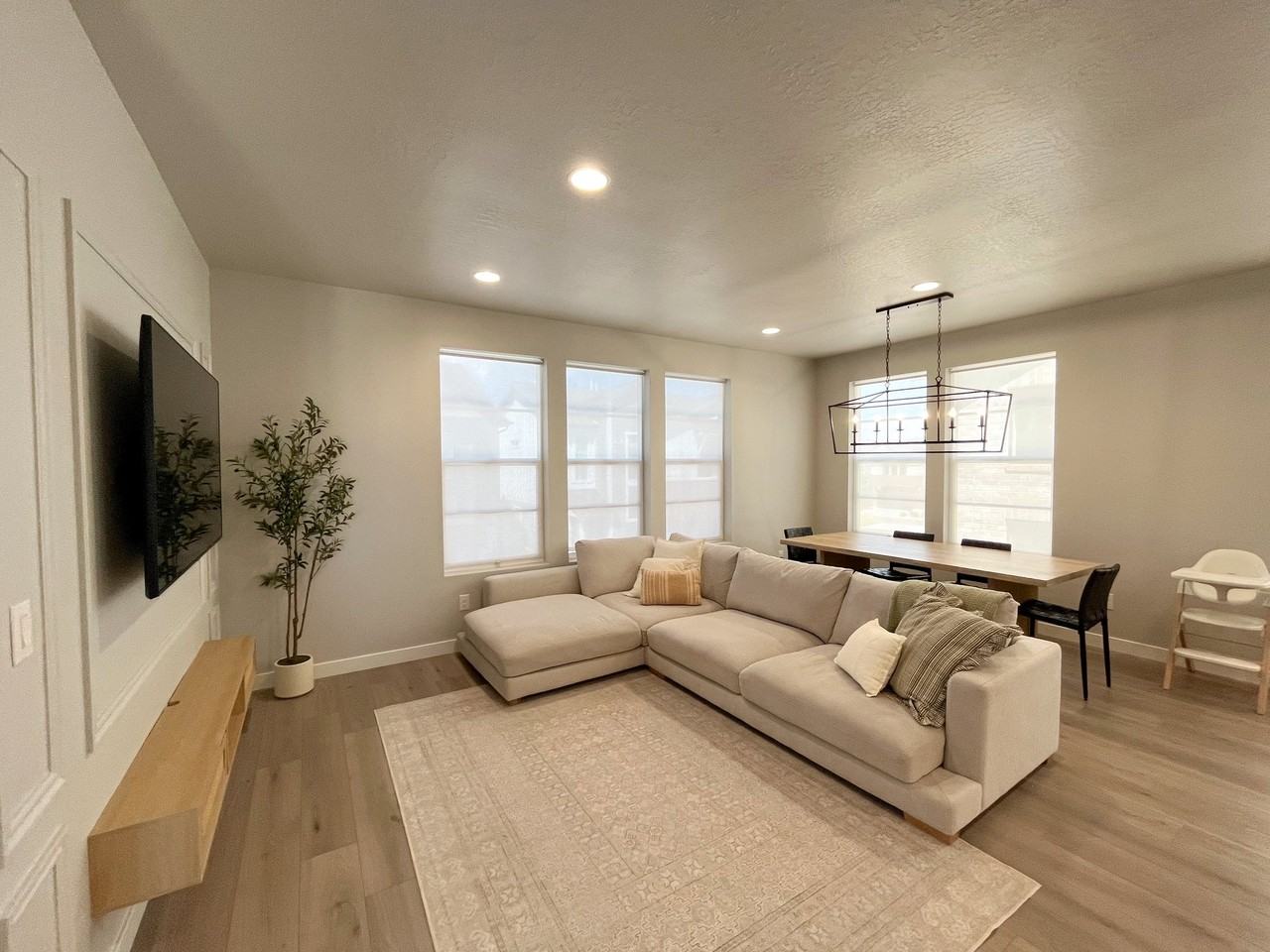2762 Nw - Photo 4 of 20