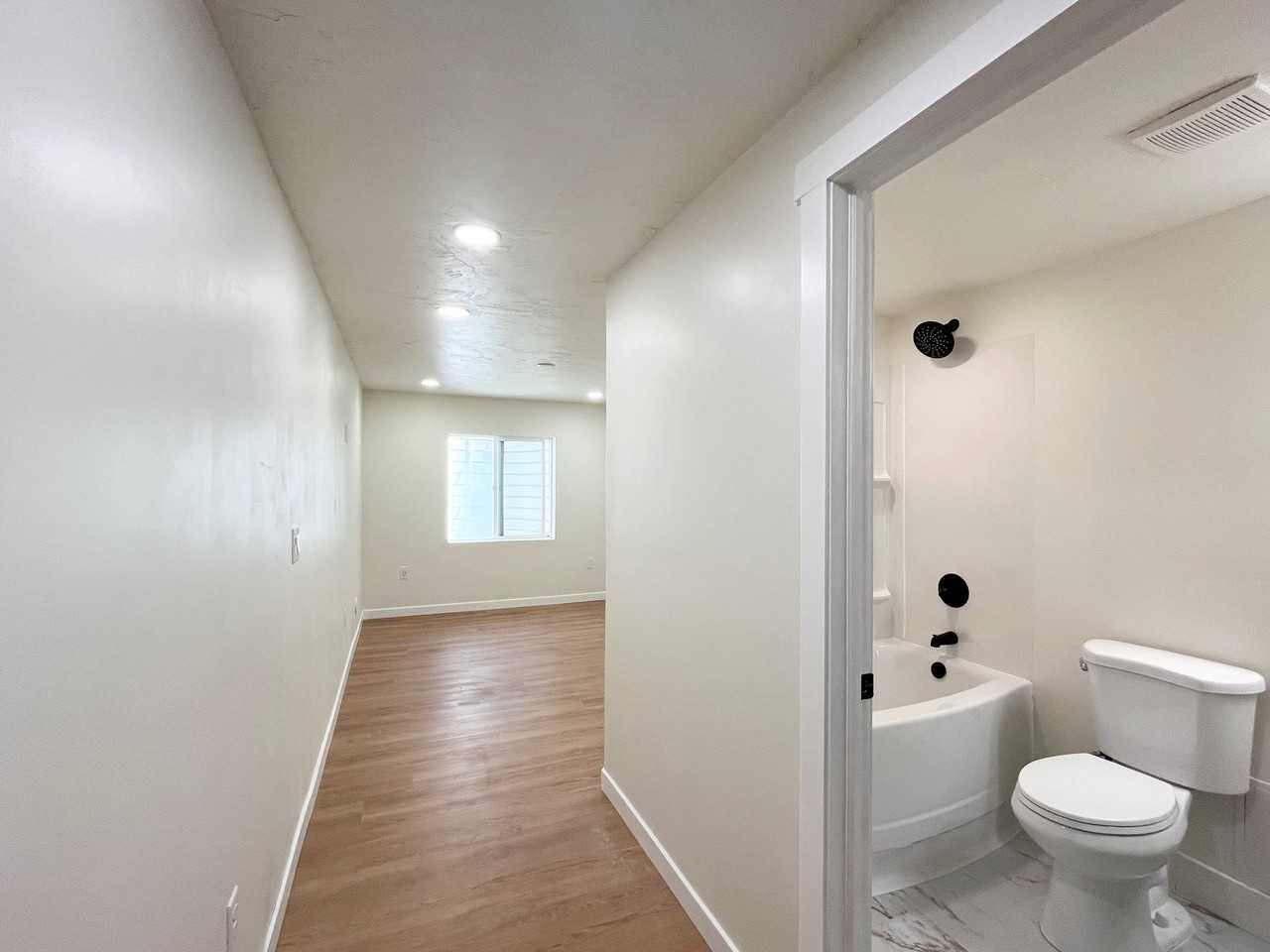 2762 Nw - Photo 3 of 12