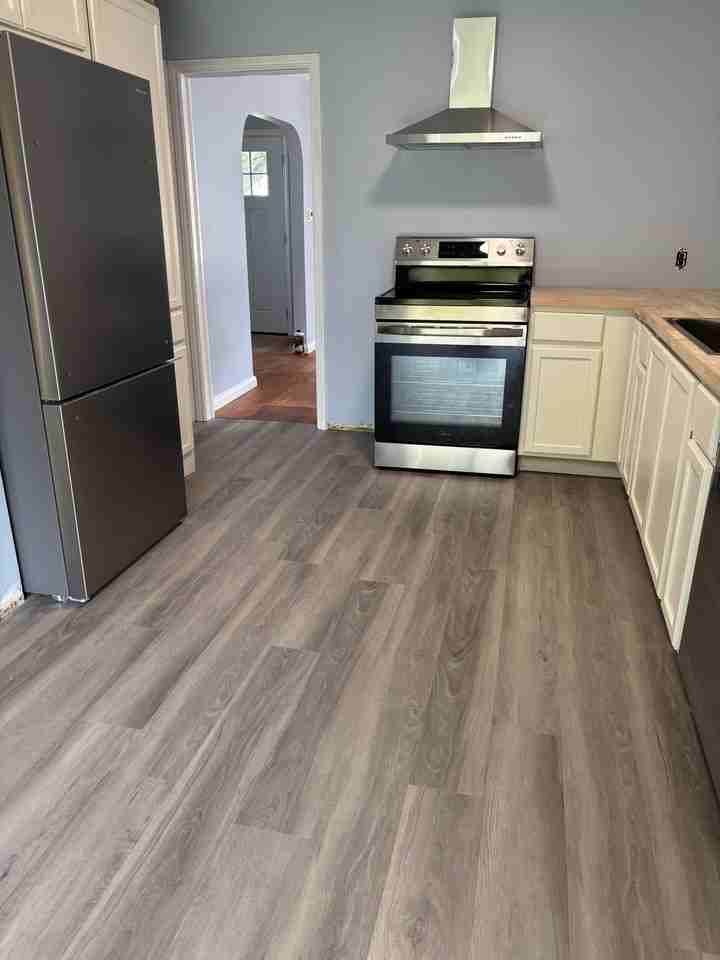 1245 Howard Rd - Photo 2 of 17