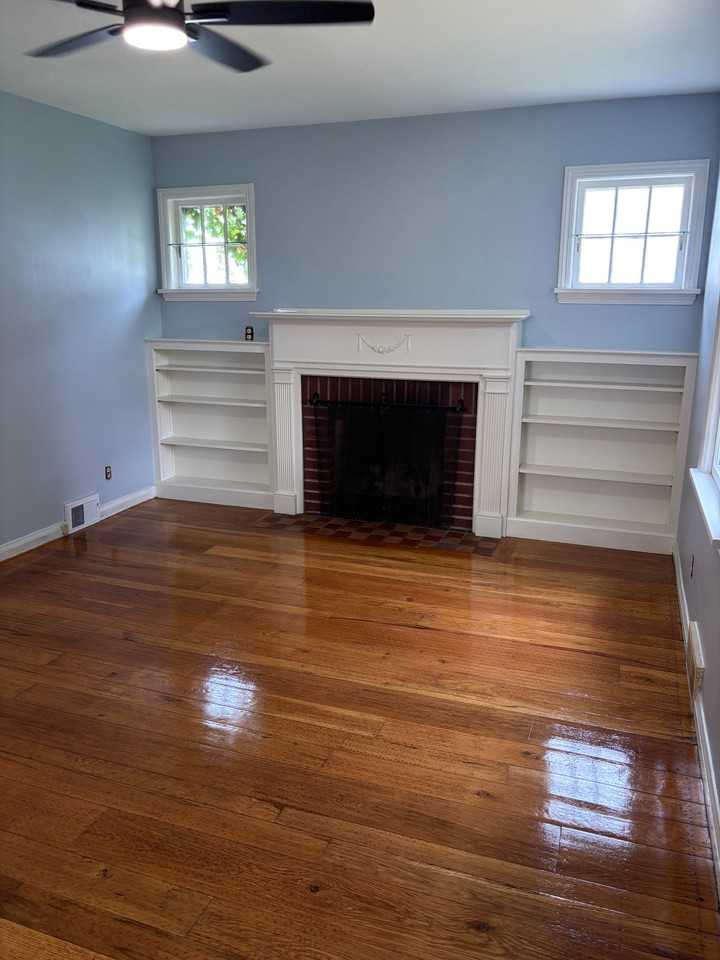 1245 Howard Rd - Photo 3 of 17
