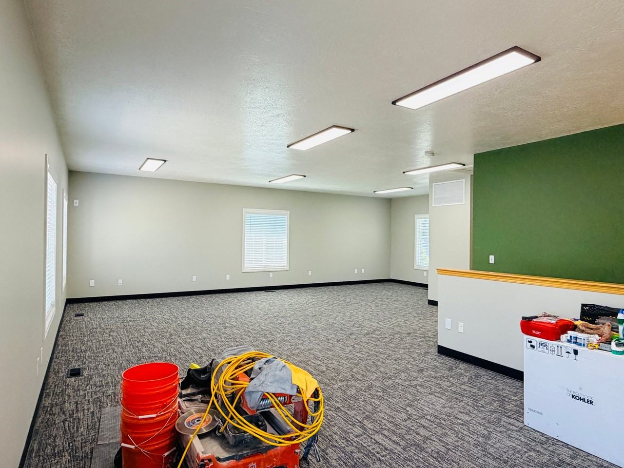 40 W Cache Valley Blvd - Photo 2 of 11