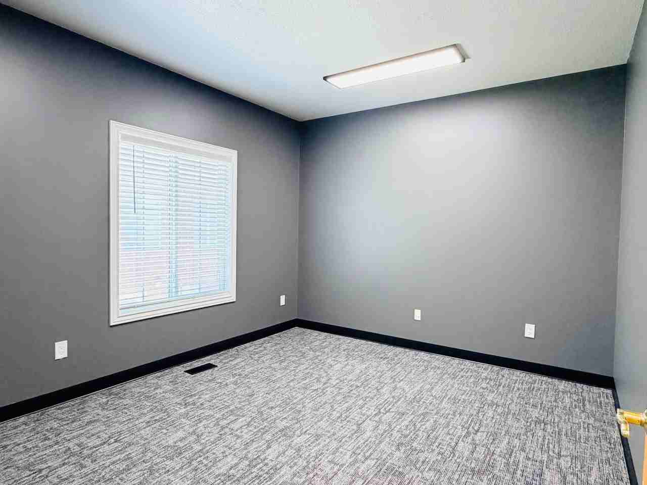 40 W Cache Valley Blvd - Photo 4 of 11
