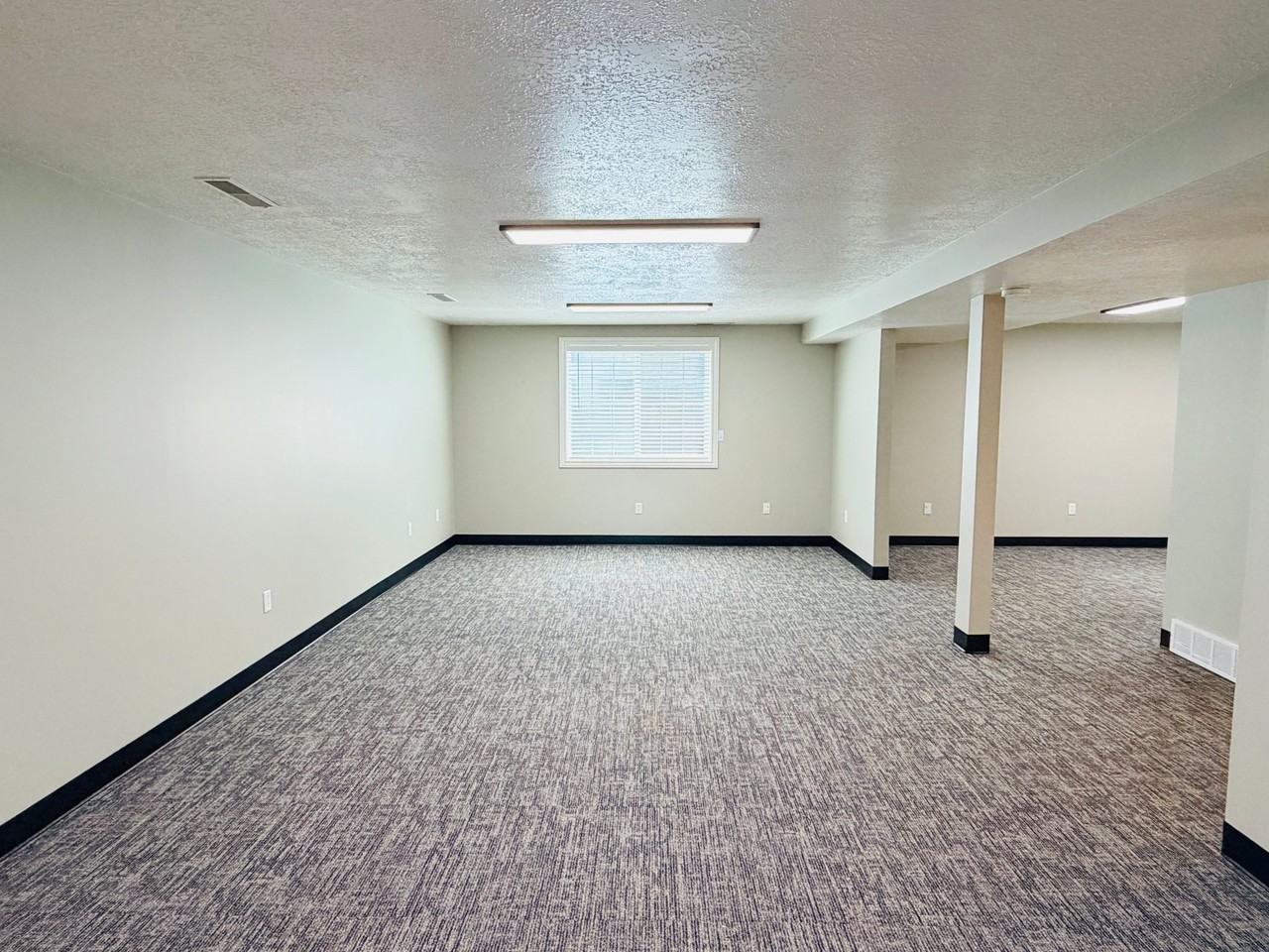40 W Cache Valley Blvd - Photo 7 of 11