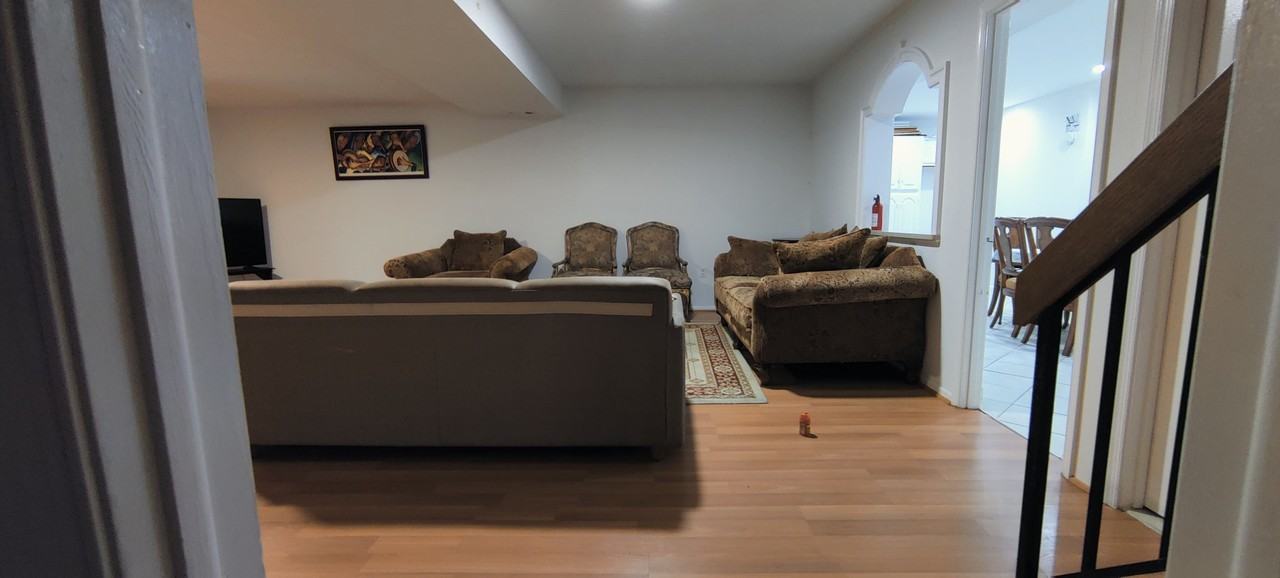 332 Greenhill Way #2 - Photo 5 of 16