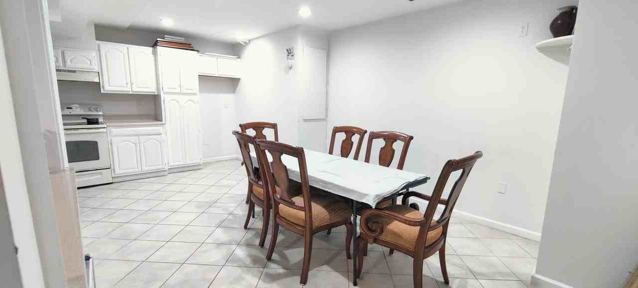332 Greenhill Way #2 - Photo 7 of 16