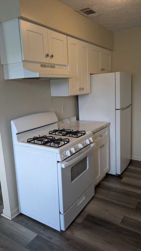 2829 Wicklow St #4 - Photo 6 of 15