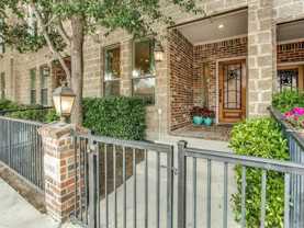 1406 Pecos St - Photo 1 of 1