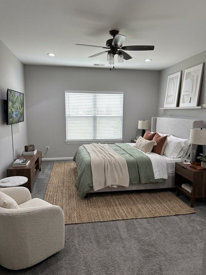 1291 W Lake St #104 - Photo 5 of 20