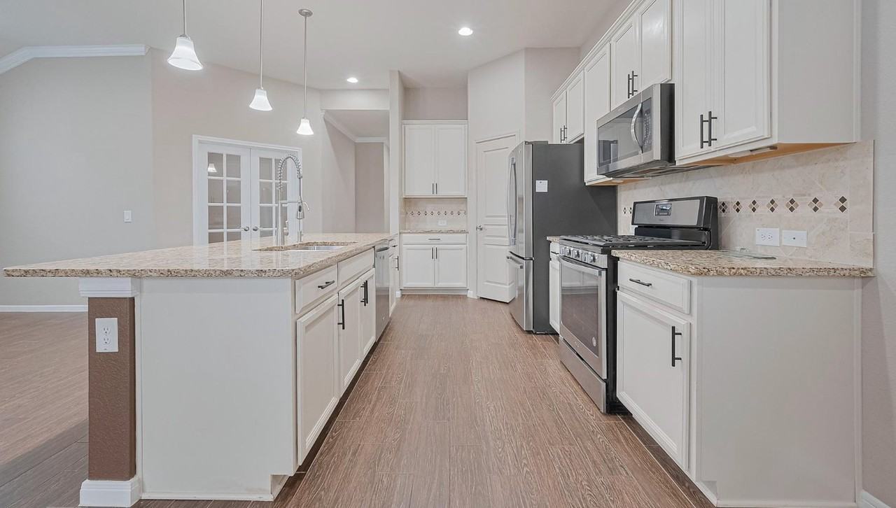 5327 Silver Ledge Dr - Photo 5 of 14