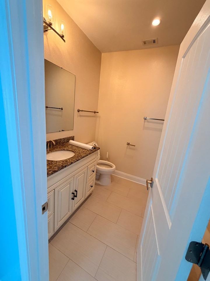 6205 Wadsworth Dr - Photo 4 of 19