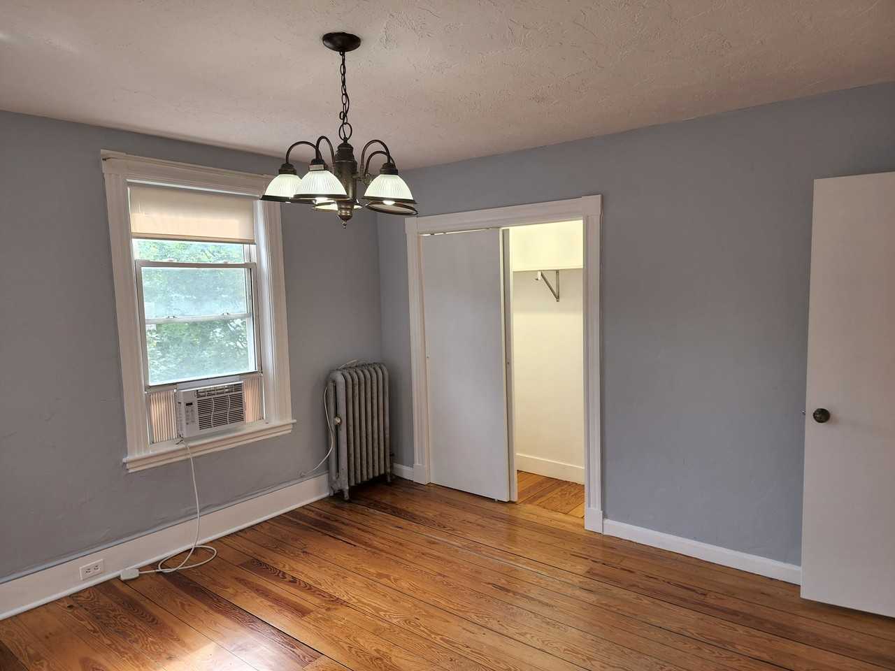 48 Baxter Ave #A - Photo 3 of 16
