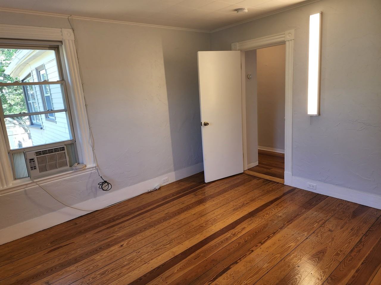 48 Baxter Ave #A - Photo 5 of 16