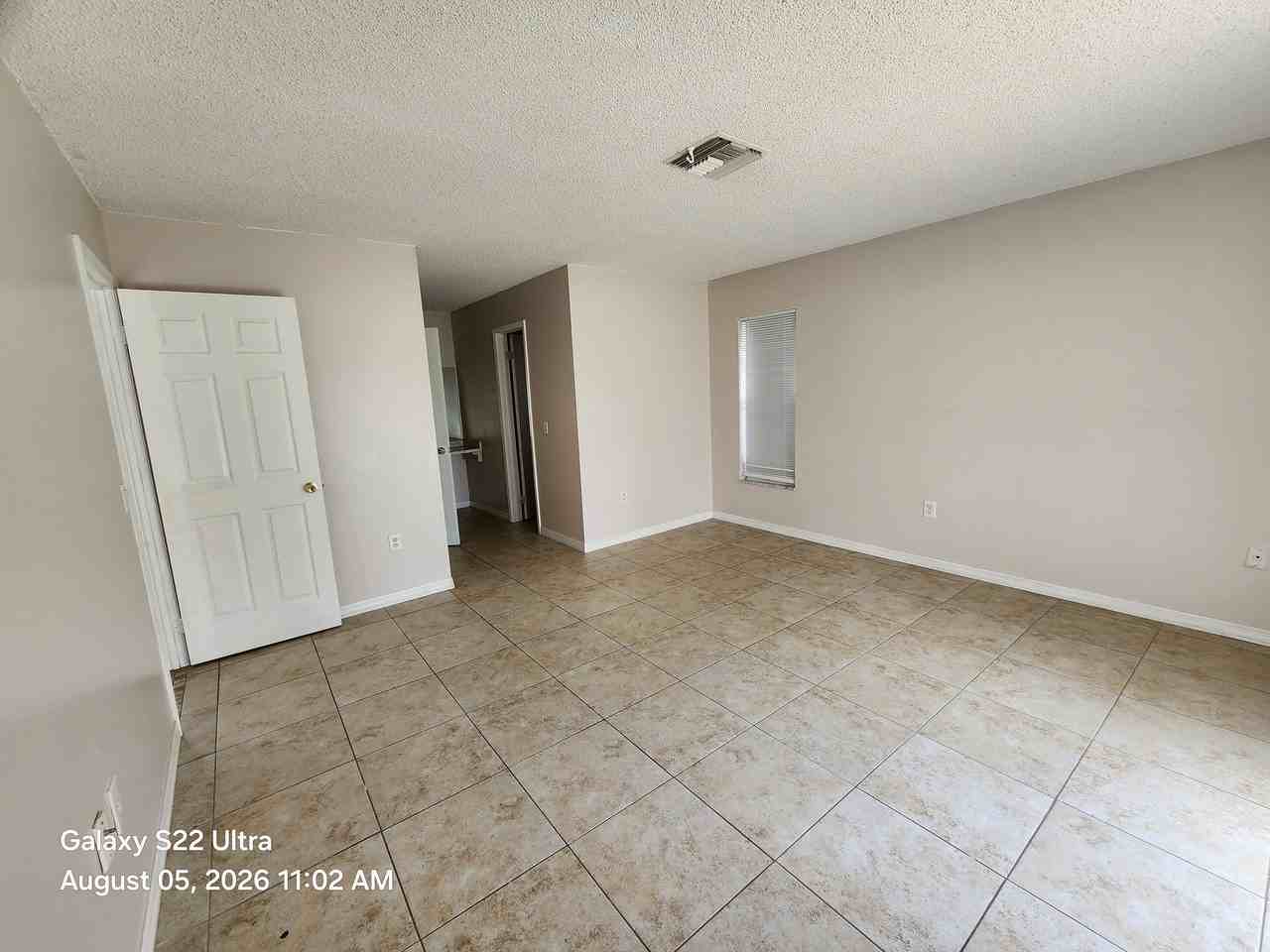12373 Shafton Rd - Photo 7 of 18