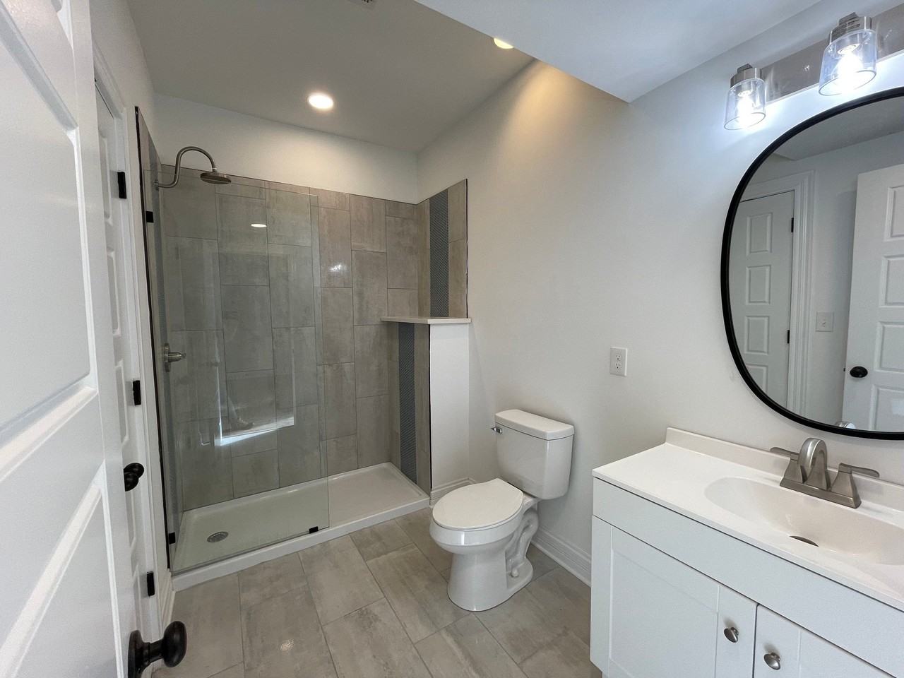 112 W Hickman St - Photo 3 of 20