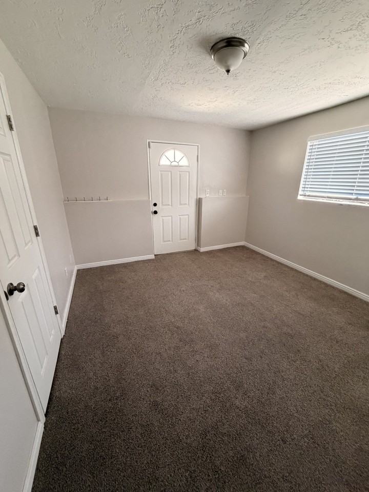1618 Ws - Photo 5 of 10