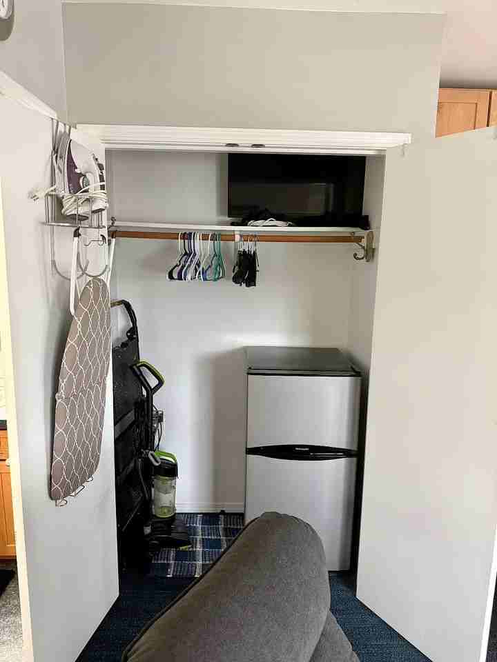 9824 62nd Ave Se - Photo 6 of 17