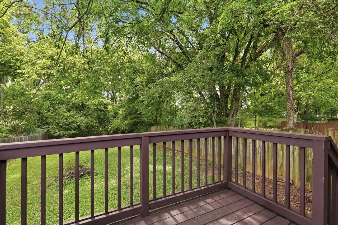 4610 Woodside Dr - Photo 7 of 9