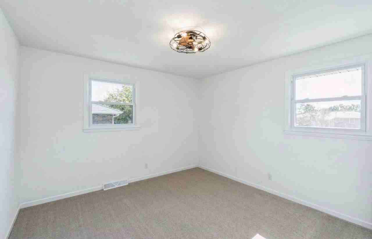 114 Hankins Dr #A - Photo 6 of 10