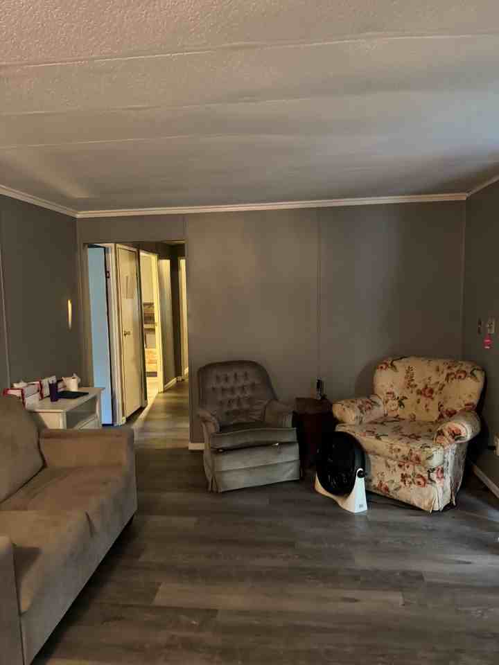 6247 Love Warner Rd - Photo 7 of 11