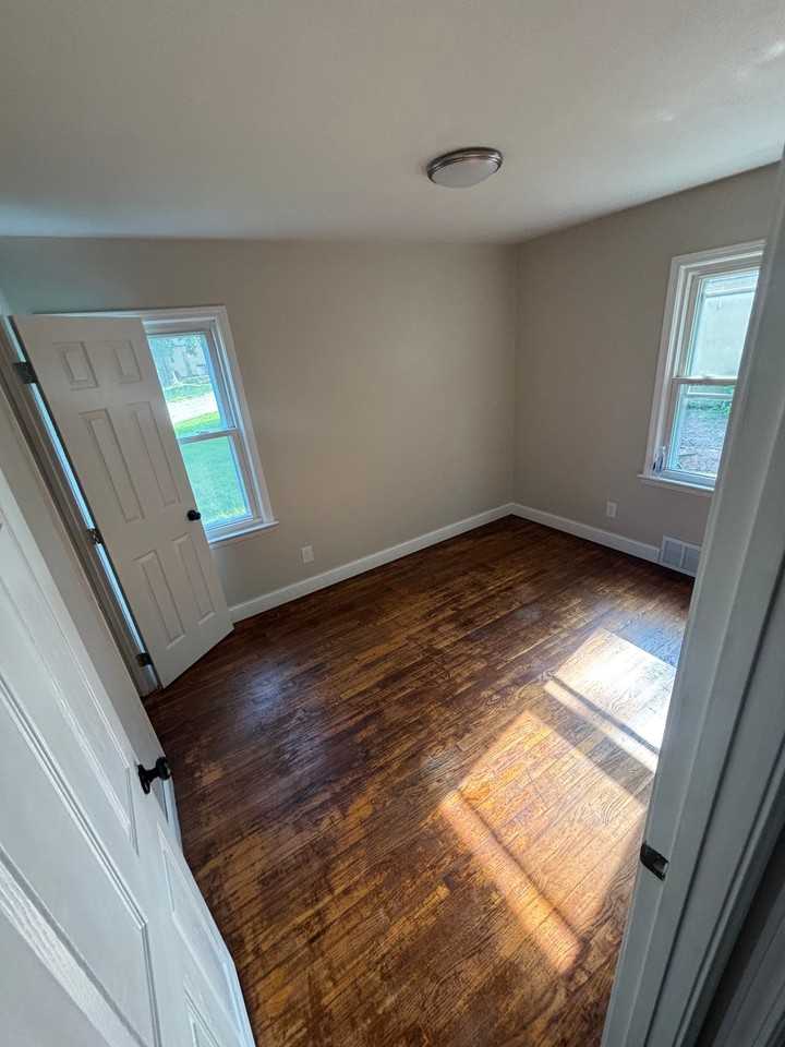 9163 Loganberry Ln - Photo 6 of 9