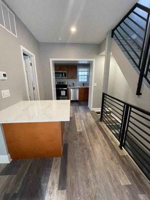 165 W Palmer St - Photo 2 of 11