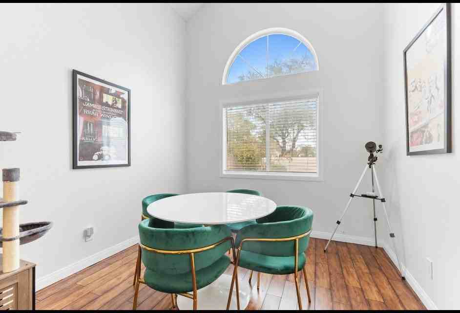 8337 Tide Pool Dr - Photo 4 of 12